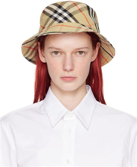 chapeau de pluie femme burberry|Chapeau beige BURBERRY pour Femme .